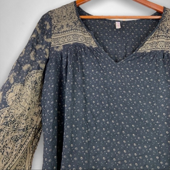 ❌SOLD❌ FREE PEOPLE Boho Flowy Bell Sleeve Dress - Picture 4 of 7